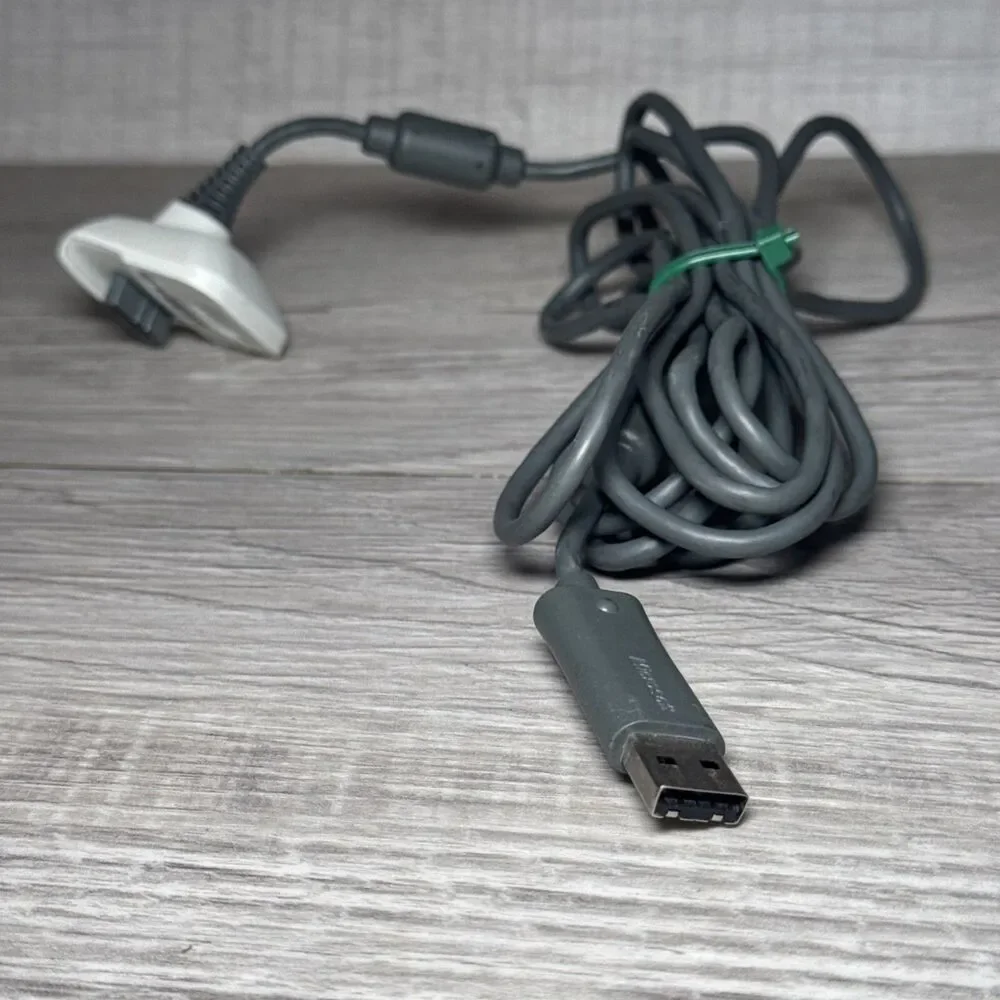 OEM Genuine Microsoft Xbox 360 Play And Charge Kit Cable Cord USB